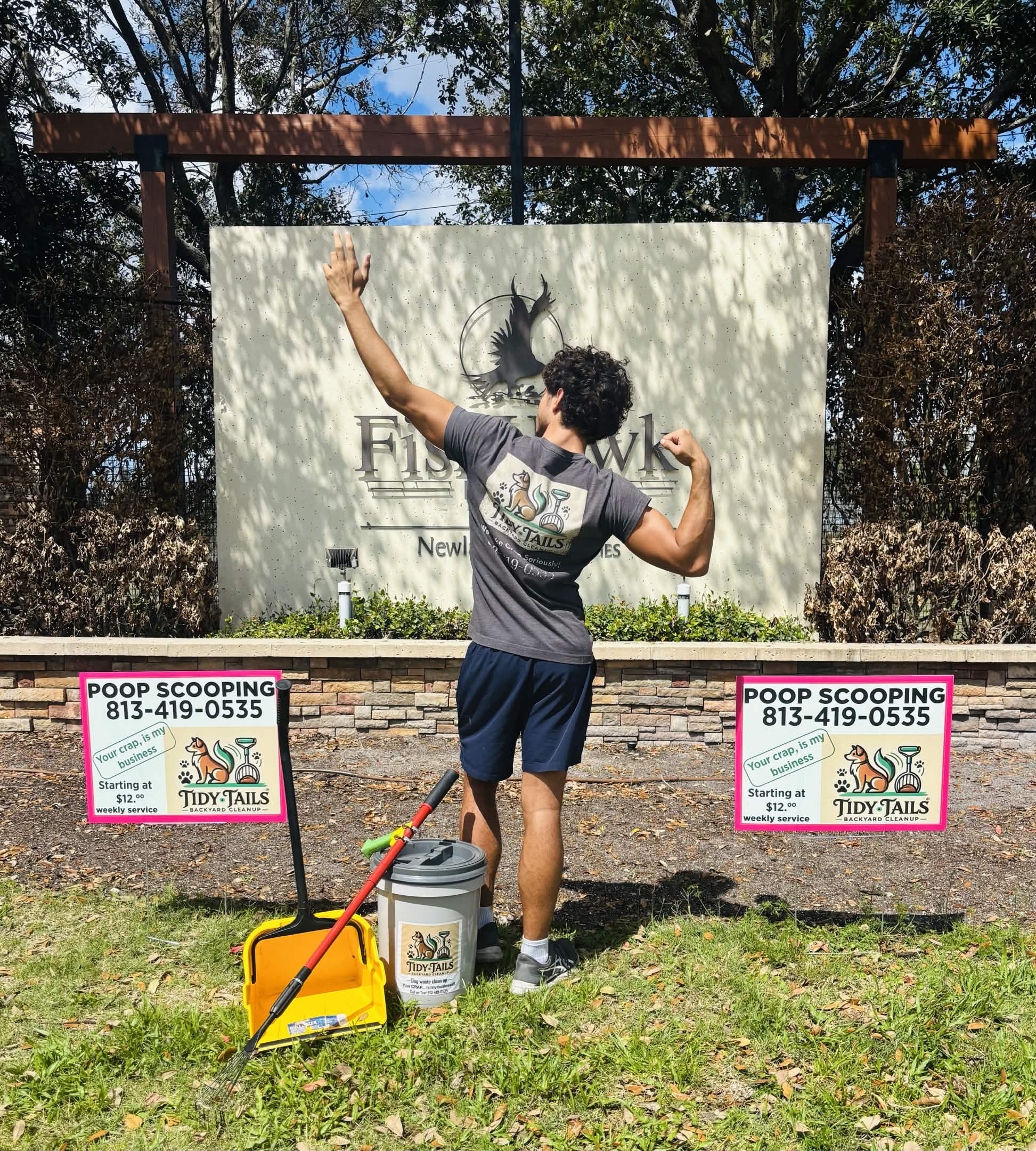 Benjamin representing Tidy Tails at the FishHawk community landmark